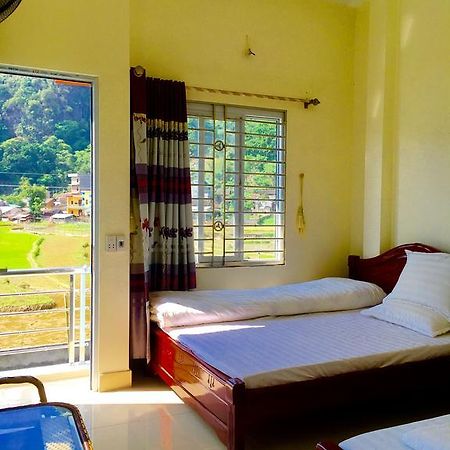 Huyen Tram Guesthouse Dong Van  Zewnętrze zdjęcie