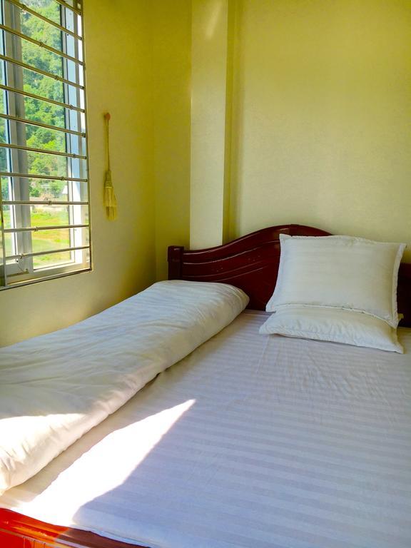 Huyen Tram Guesthouse Dong Van  Zewnętrze zdjęcie